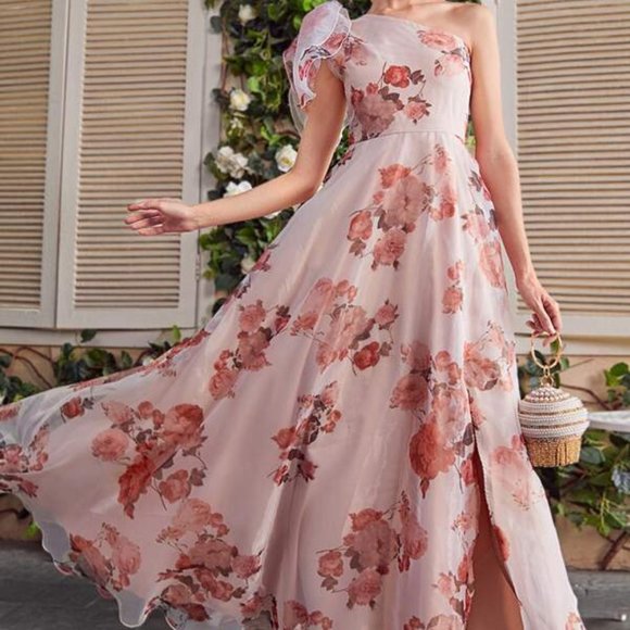 MODA ME COUTURE Dresses & Skirts - One Shoulder Knot Side Floral Dress